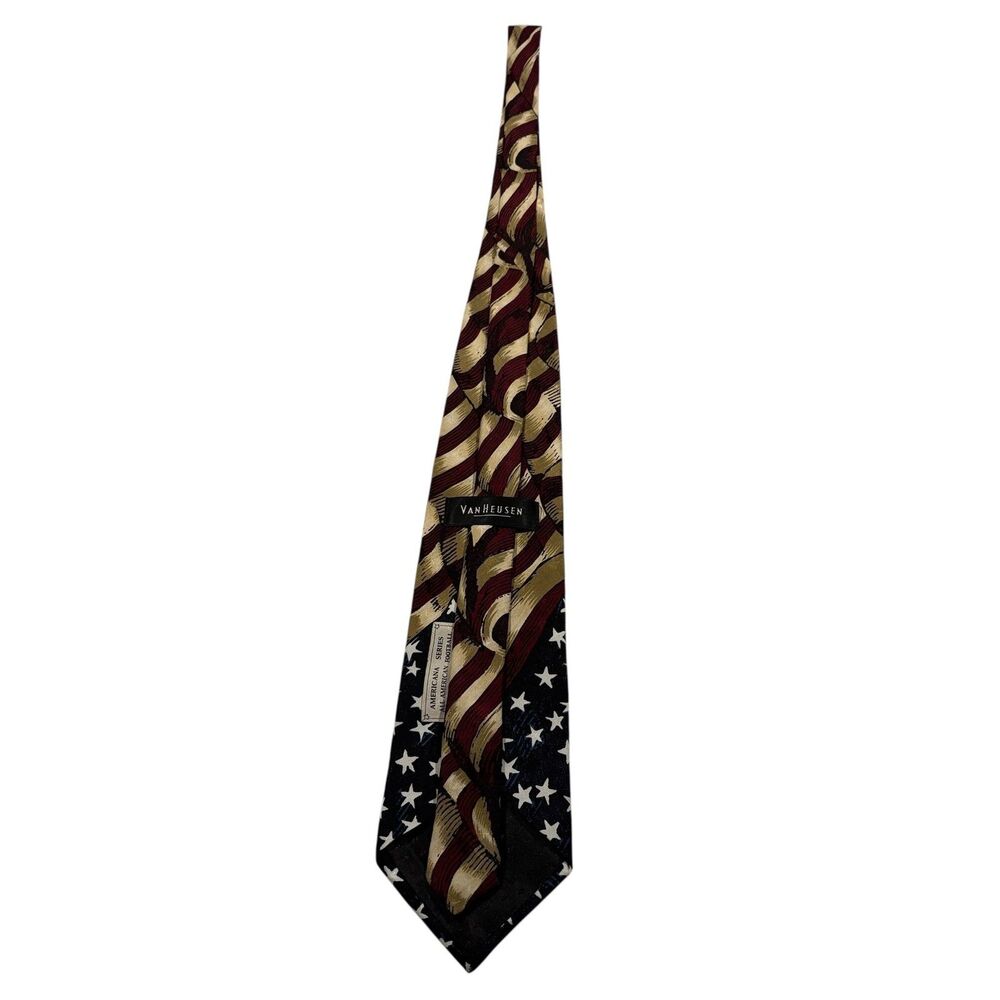 Van Heusen Americana Football Tie USA Flag Stars Stripes Novelty Mens Necktie - Picture 6 of 8